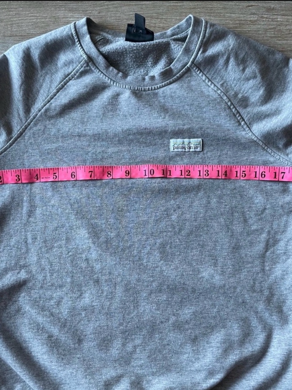 Patagonia Gray Crewneck Sweatshirt - Picture 6 of 8